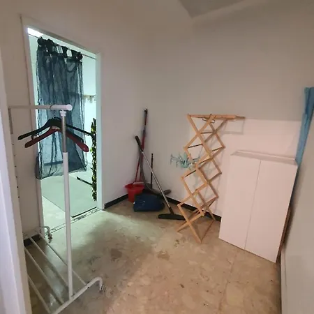 Brignole Station Club House Apartment
